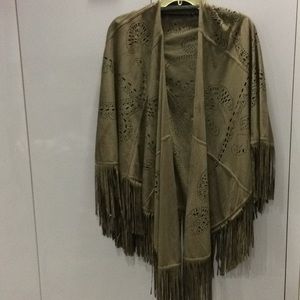 NWT Insight Ny fringed cape in Taupe. OS